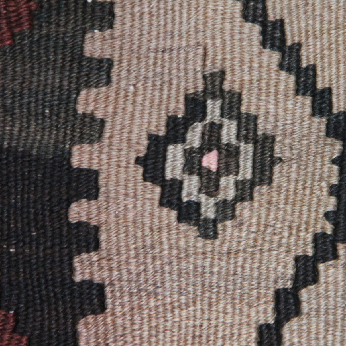 Oversize Vintage Brown Kilim - 6x10 ft | Handmade Bohemian Turkish Rug