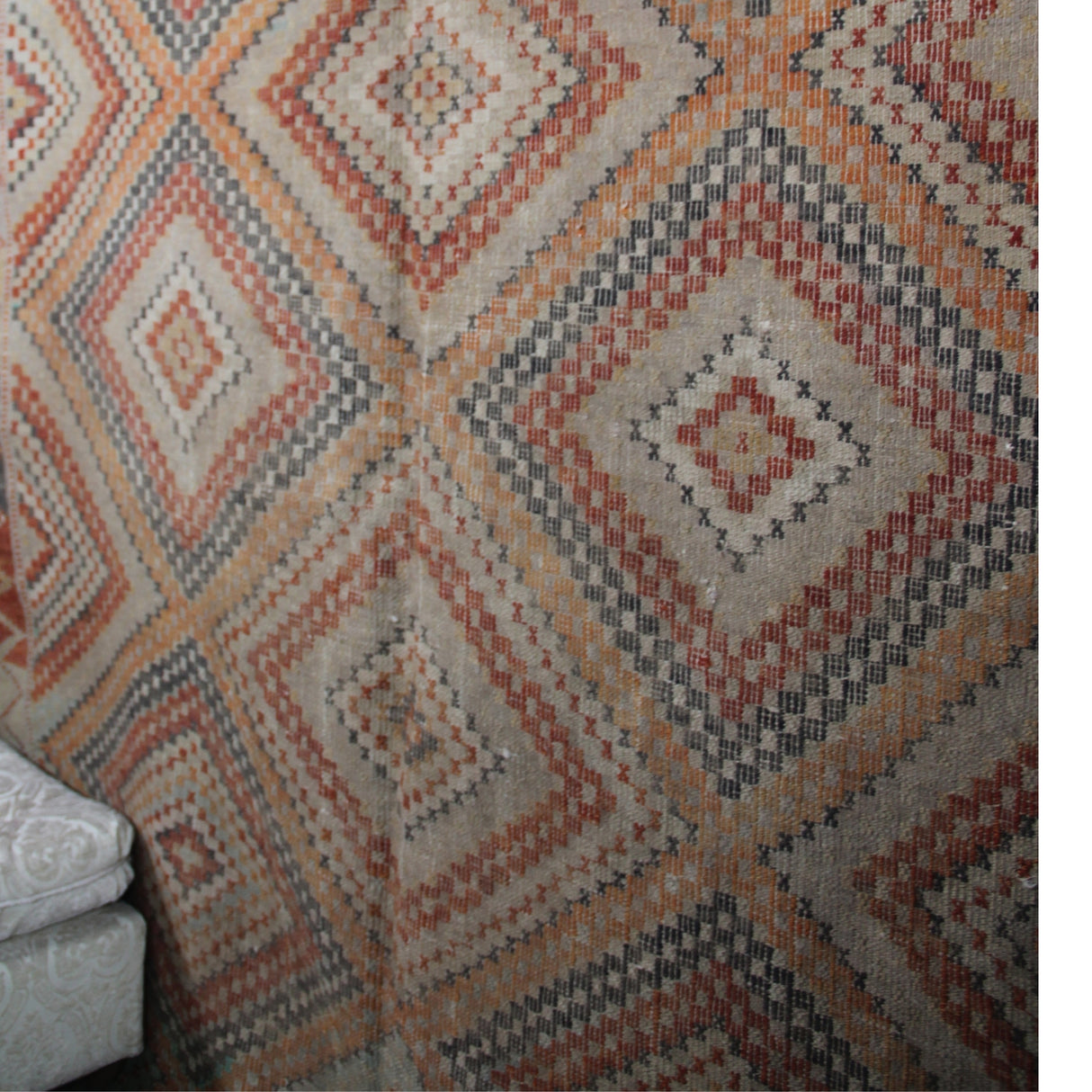 Muted Vintage Turkish Kilim - 6x9 ft | Handmade Wool Boho Rug for Bedroom