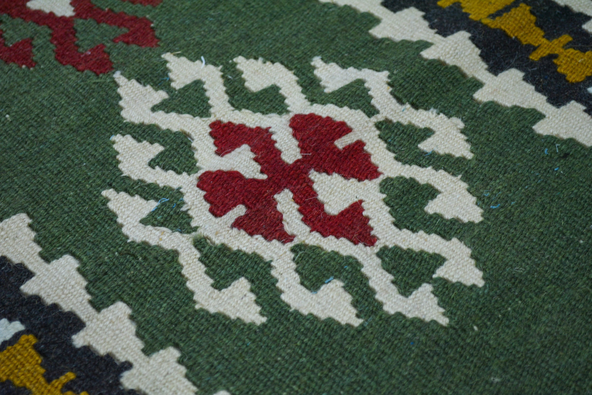 Ahırlı / 2x3 Red Tribal Boho Kilim Rug Detail