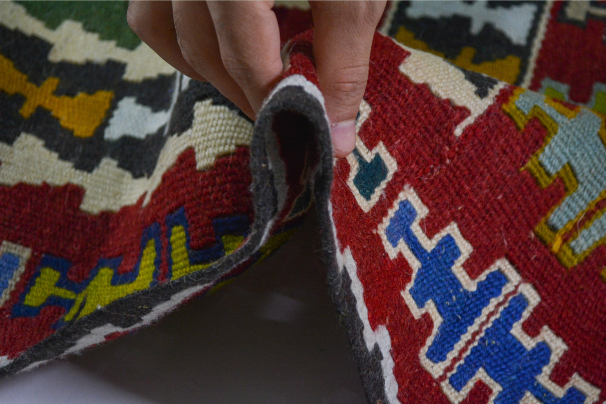 Ahırlı / 2x3 Red Tribal Boho Kilim Thickness
