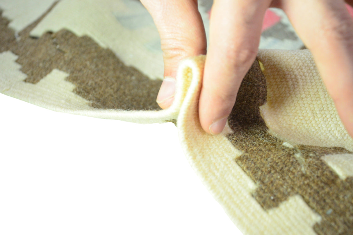 Akbulak / 2x3 Vintage Turkish Kilim Rug Thickness