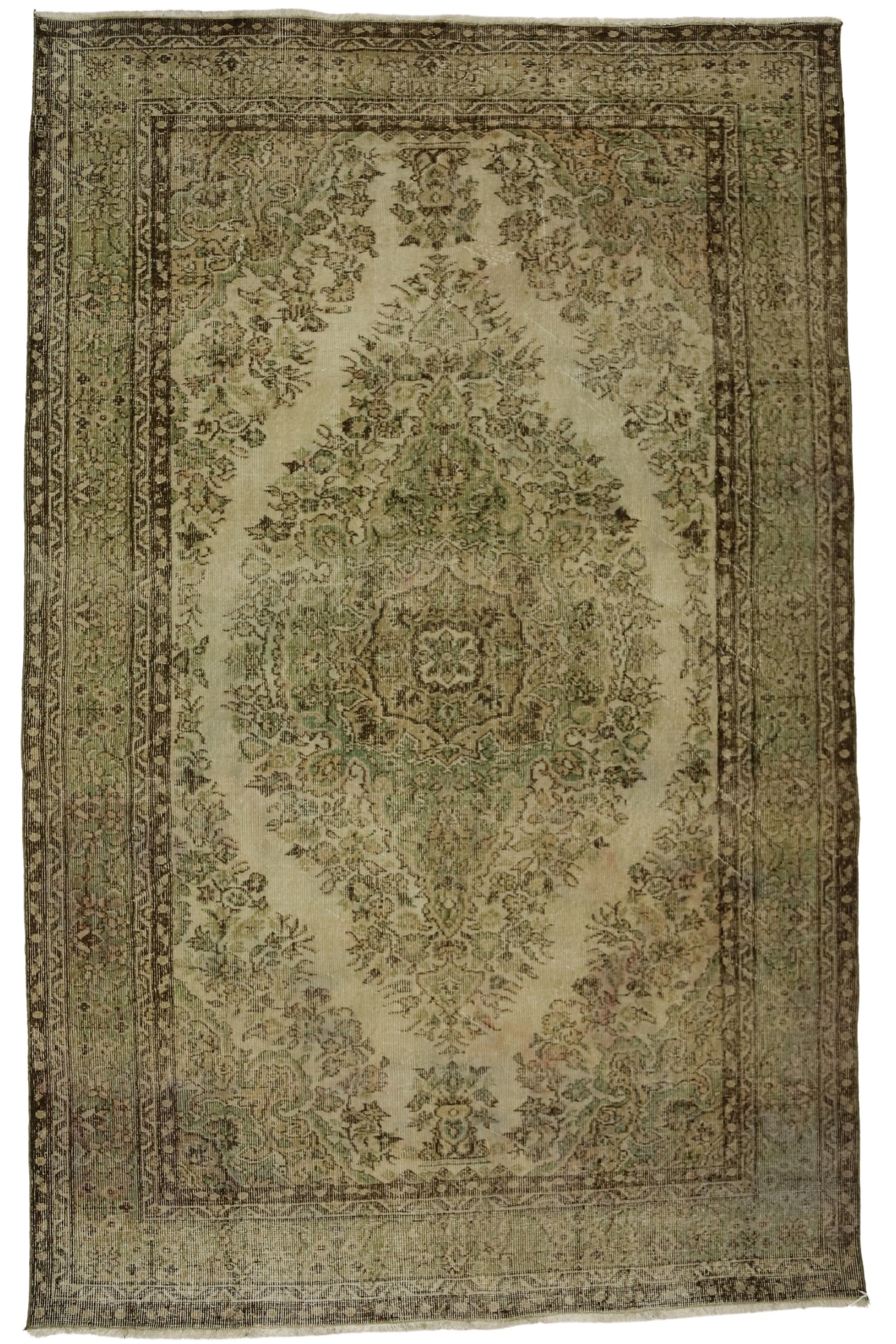 Atabey / 5x9 Oriental Wool Area Rug Front Side