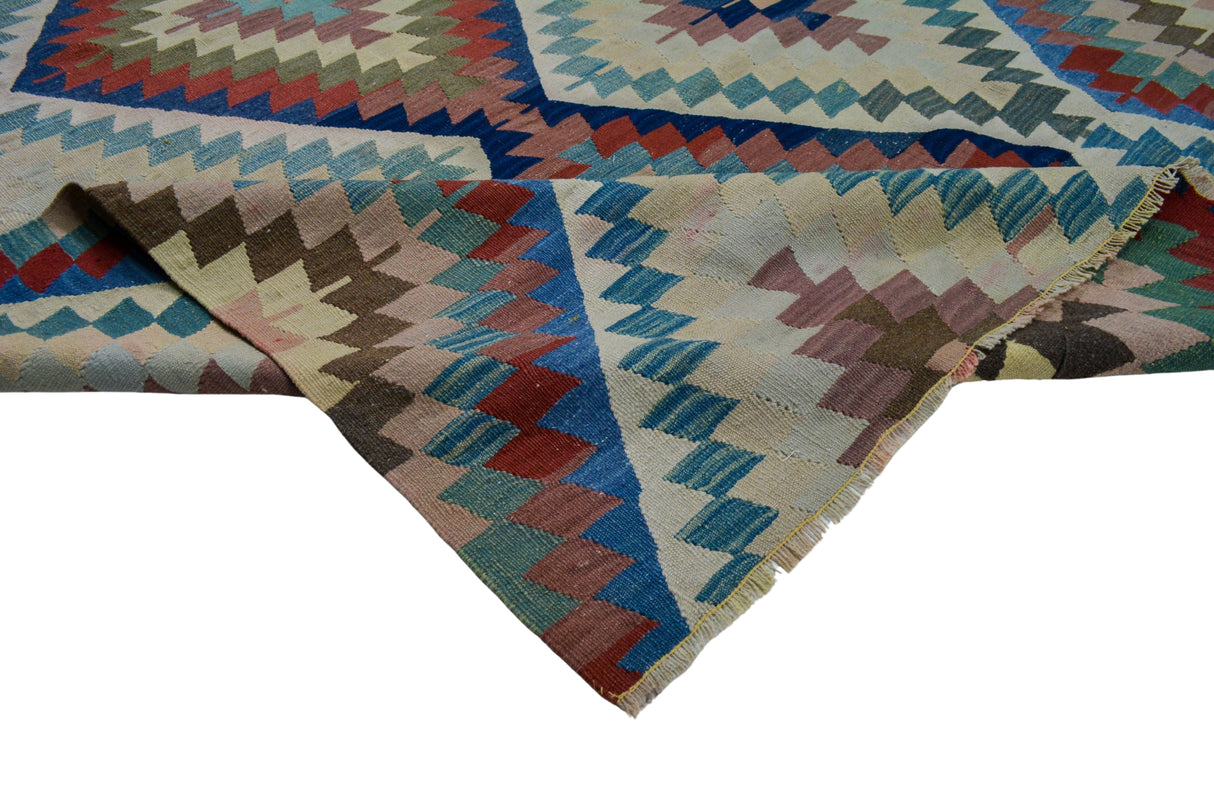 Balabancı / 5x9 Muted Vintage Boho Kilim Rug Texture