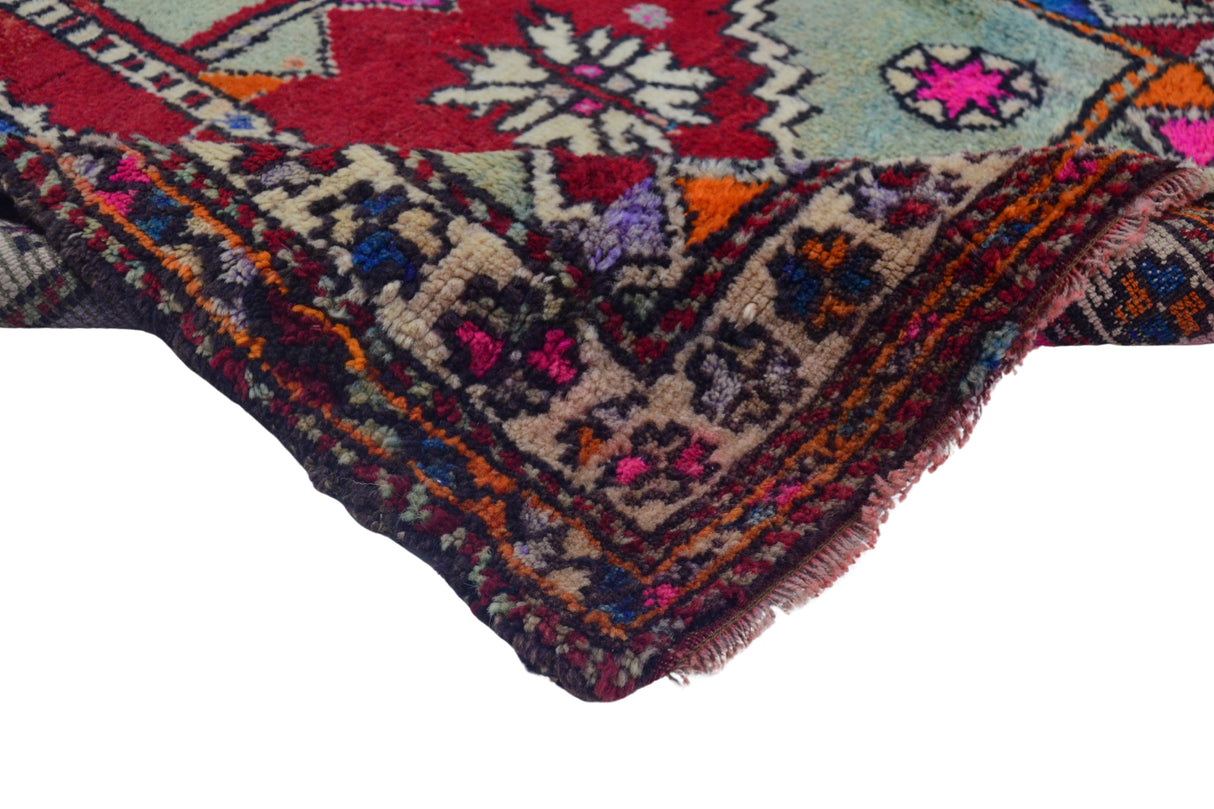 Dedeburnu / 2x4 Old Handmade Tribal Prayer Rug Texture