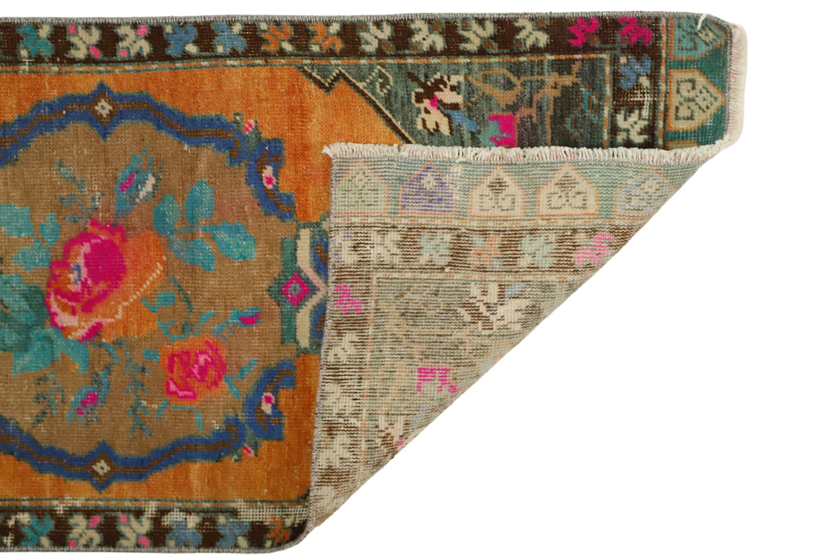 Deregumu / 1x3 Floral Vintage Turkish Rug Back Side