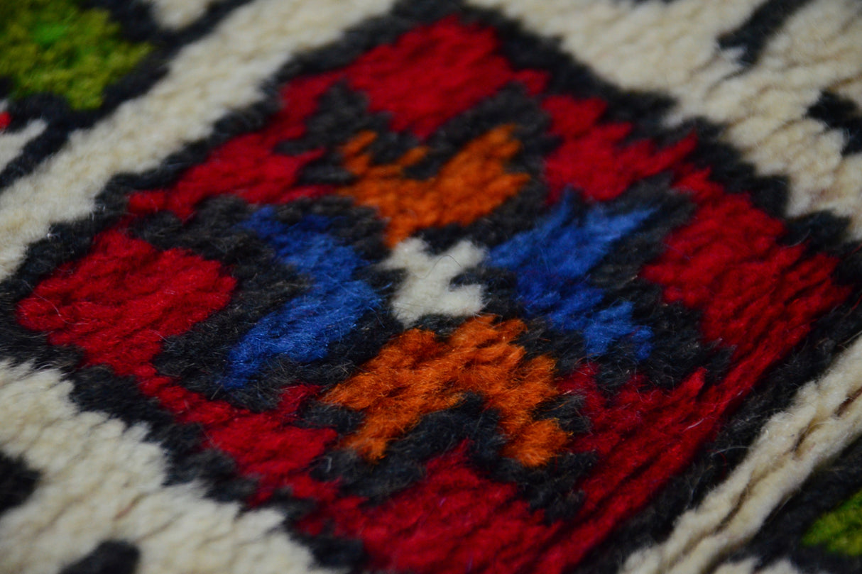 Gelibolu / 5x7 Vintage Handmade Turkish Area Rug Detail