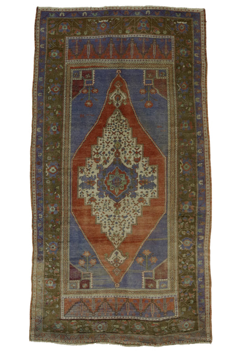 Guzelyurt / 5x9 Boho Wool Vintage Rug Front Side