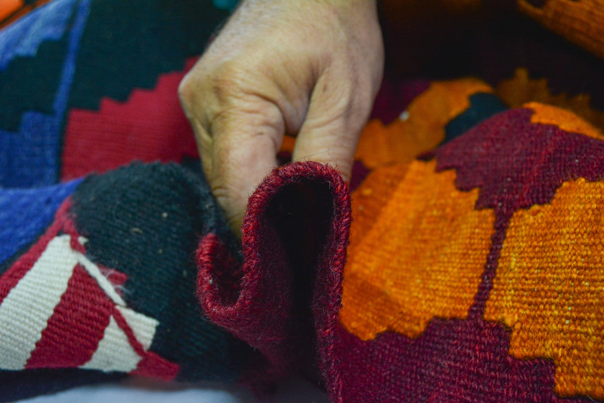 Kagızman / 6x10 Multi-Color Oriental Tribal Kilim Rug Thickness