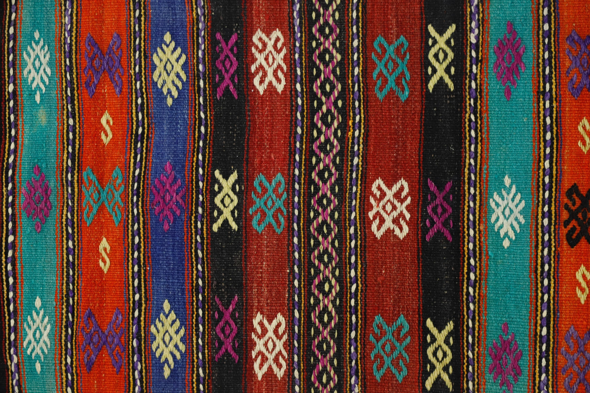 Karlık / 2x13 Wool Bohemian Kilim Runner Close Up