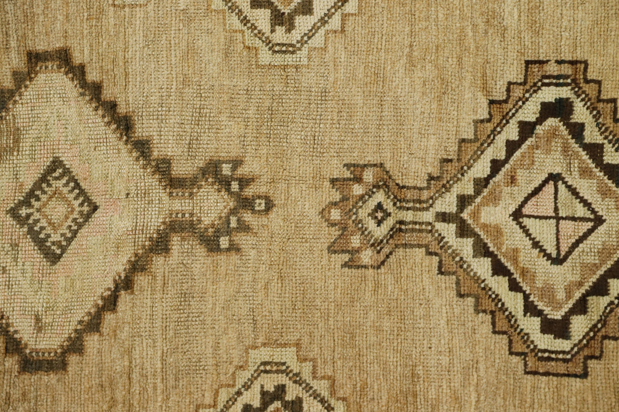 Soylu / 4x5 Pastel Vintage Wool Carpet Close Up