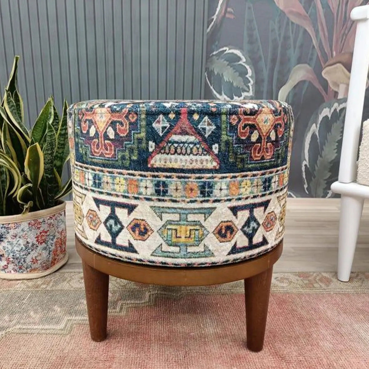 Round Ottoman Stool | Design Turquoise