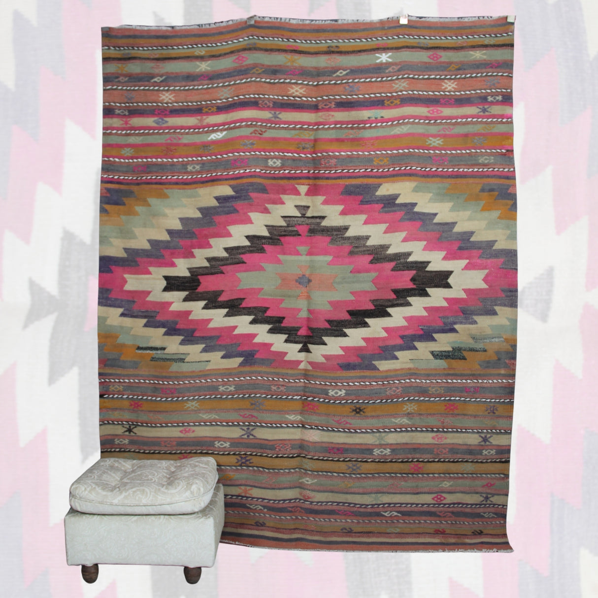 Muted Vintage Boho Kilim - 5x7 ft | Wool Turkish Handmade Rug for Living Area