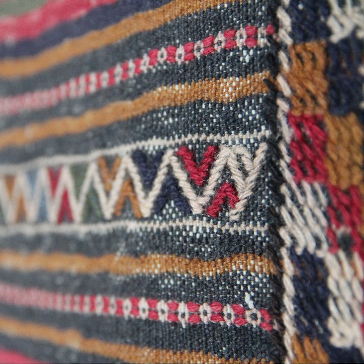 Curated Vintage Oriental Rug - 5x9 ft | Handmade Vintage Wool Kilim for Area