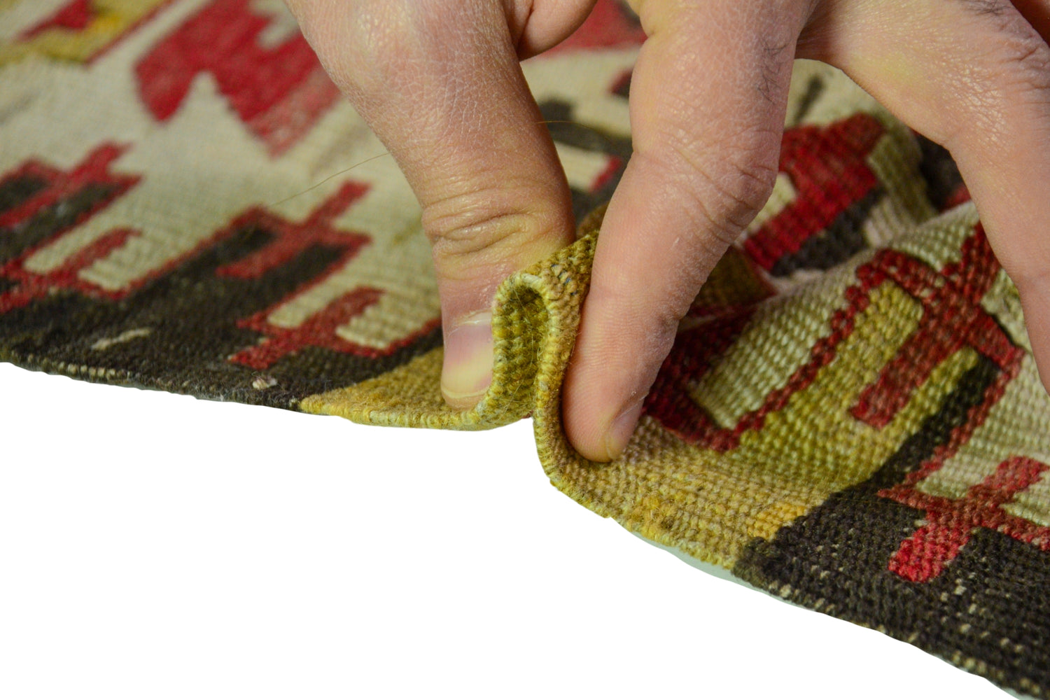 Altınkaya / 5x10 Vintage Rustic Wool Kilim Rug Thickness