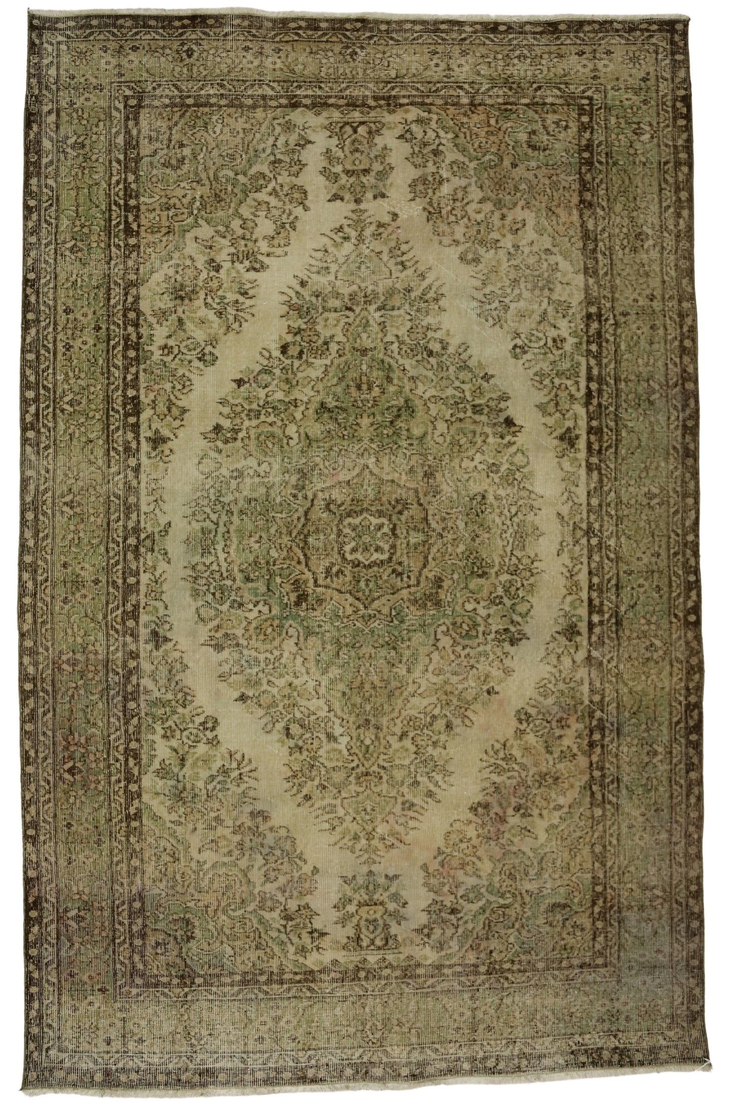 Atabey / 5x9 Oriental Wool Area Rug Front Side