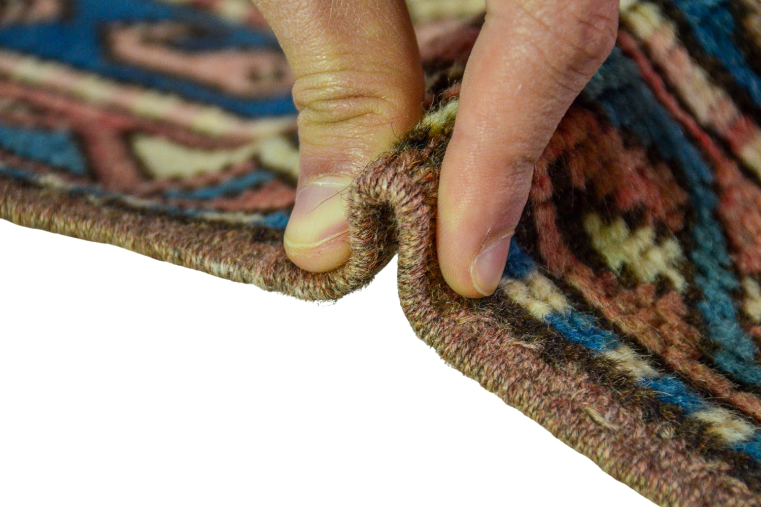 Atarlar / 6x9 Vintage Pink Turkish Area Rug Thickness