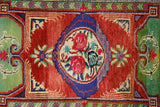 Bozen / 2x3 Vintage Floral Handmade Area Rug Close Up
