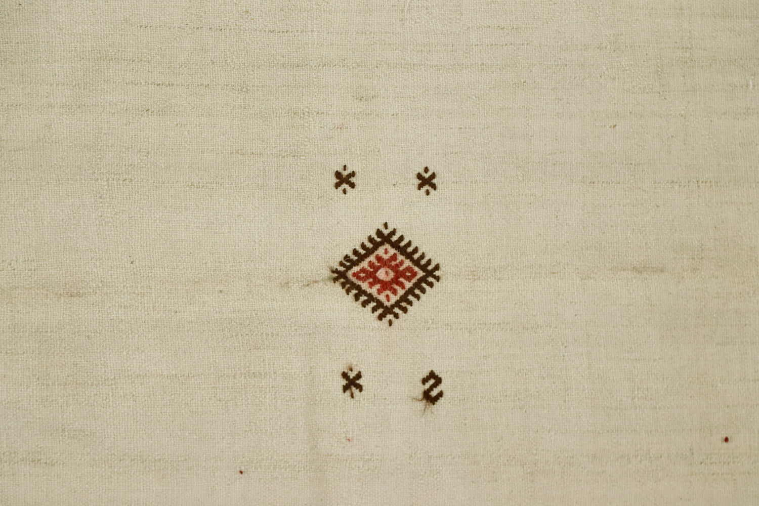 Derbent / 6x11 Beige Vintage Oriental Kilim Close Up