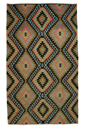 Emirli / 6x10 Geometric Vintage Wool Kilim Rug Front Side