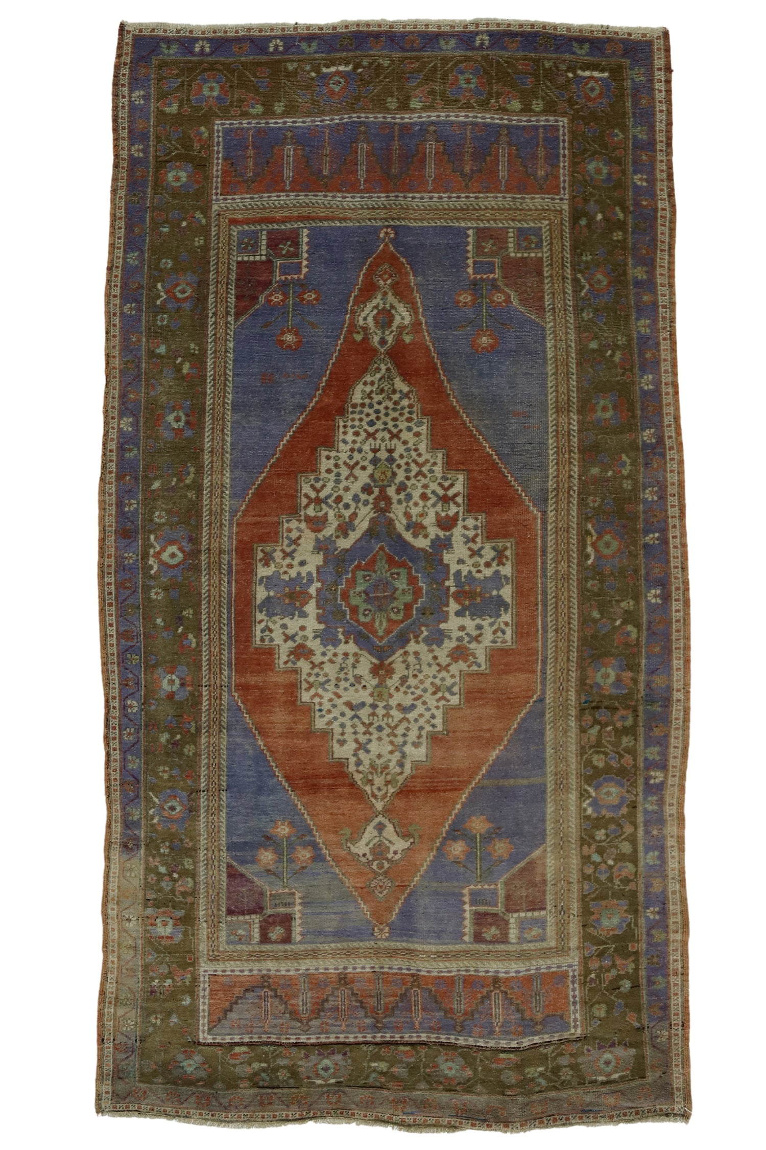 Guzelyurt / 5x9 Boho Wool Vintage Rug Front Side