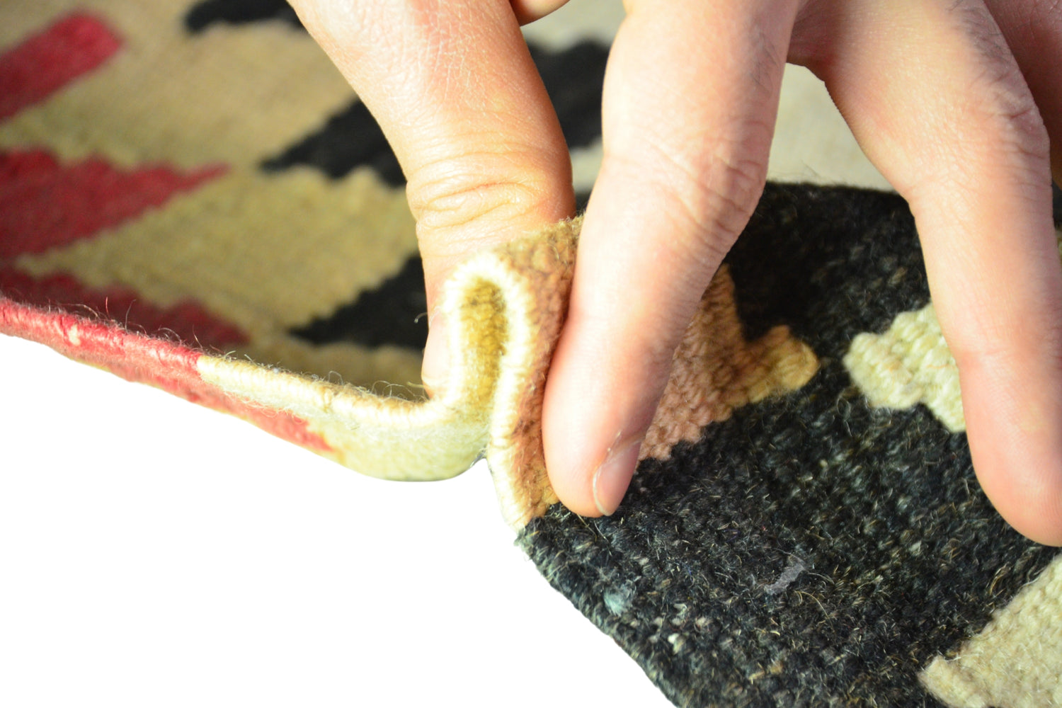 Selviler / 5x8 Rustic Vintage Area Kilim Rug Thickness