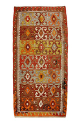 Toprakvadi / 5x10 Vintage Oriental Wool Kilim Rug Front Side