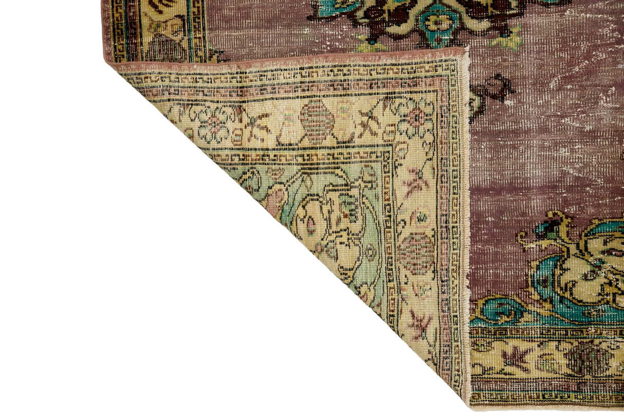 Uluborlu / 6x8 Vintage Turkish Area Rug Back Side
