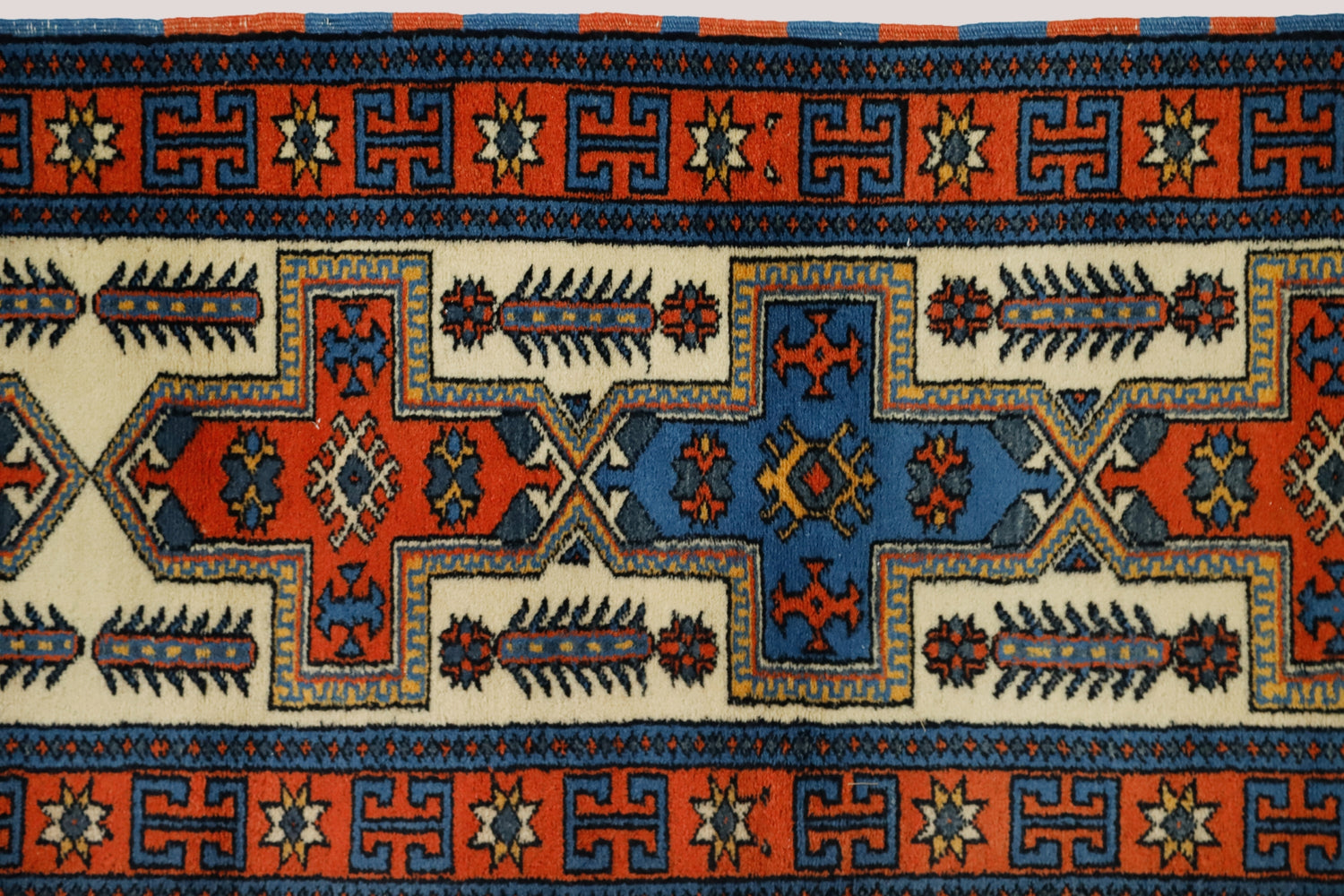 Yuları / 2x10 Vintage Wool Boho Rug Runner Close Up