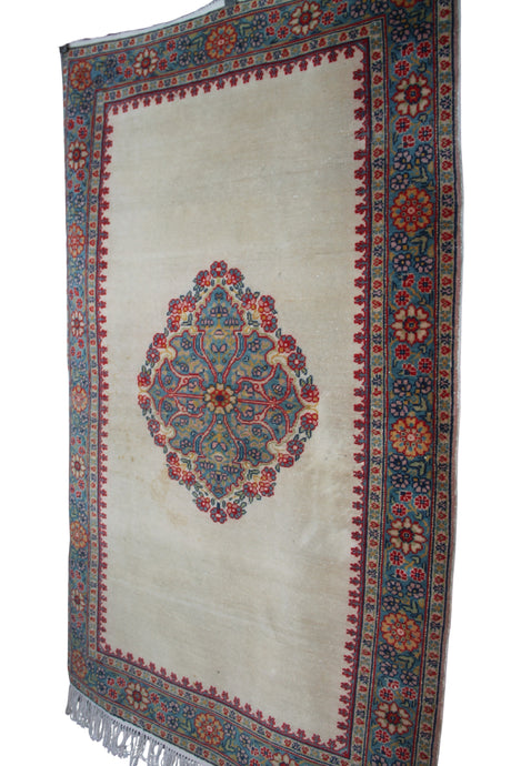 Curated Vintage Oushak Rug - 4x6 ft | Handwoven Authentic Turkish Carpet