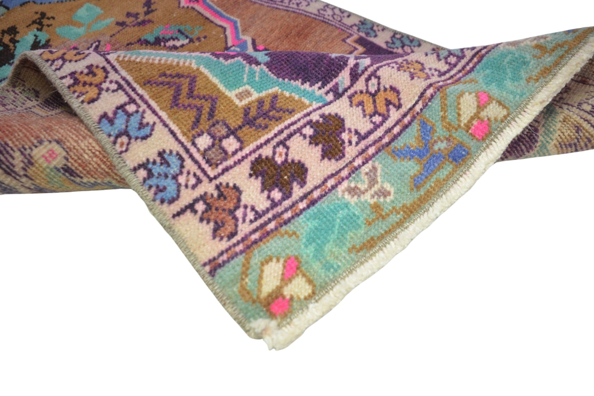 Çiçek Desenli El Dokuma Antika Halı / Feke 53 x 109 cm